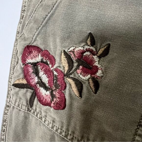 Abercrombie & Fitch Pants Womens Size 27/4 Green Denim Twill Floral Embroidered - Picture 5 of 14
